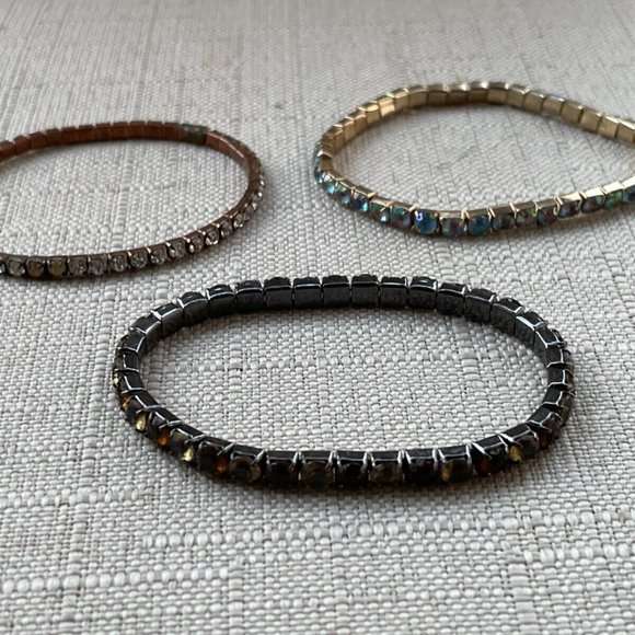 Women Bracelet Set of 3 Bracelet Fashion Jewelry Crytals Accent Stretched Jewelr - Picture 10 of 12